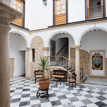 Hotel Tugasa Casa Palacio Medina Sidonia Экстерьер фото
