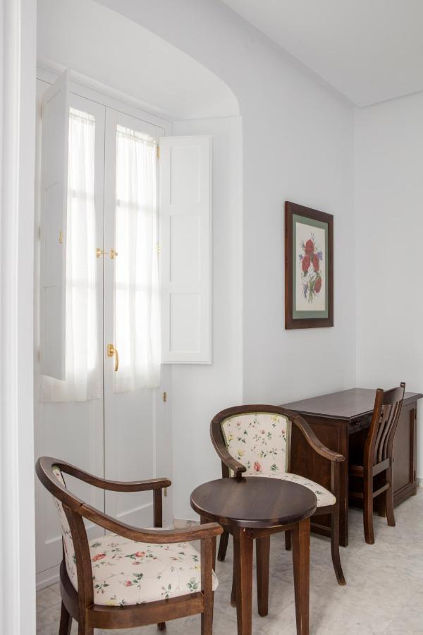 Hotel Tugasa Casa Palacio Medina Sidonia Экстерьер фото