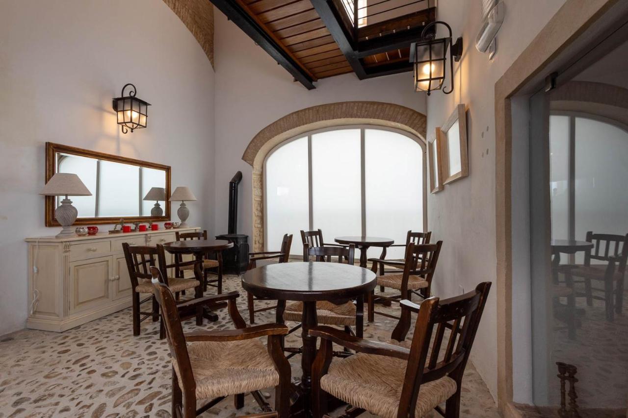 Hotel Tugasa Casa Palacio Medina Sidonia Экстерьер фото