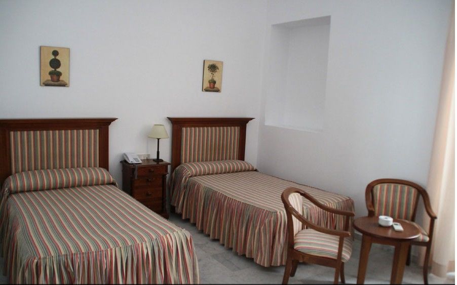 Hotel Tugasa Casa Palacio Medina Sidonia Экстерьер фото