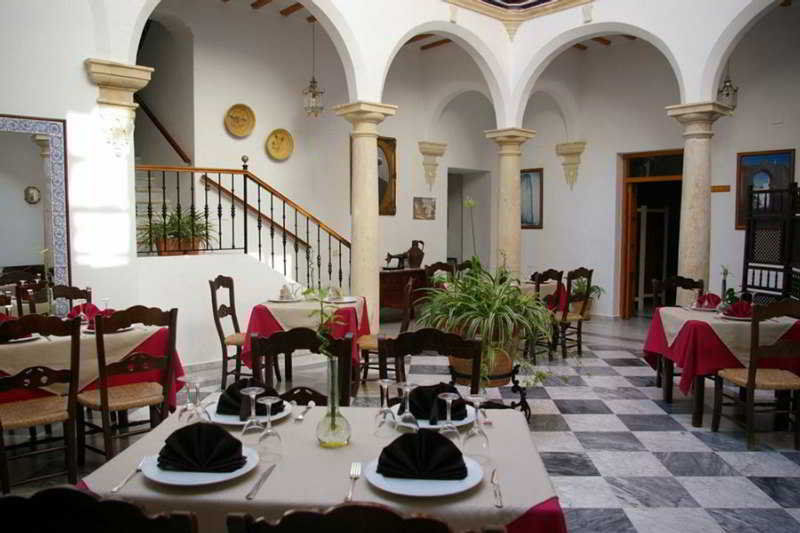 Hotel Tugasa Casa Palacio Medina Sidonia Экстерьер фото